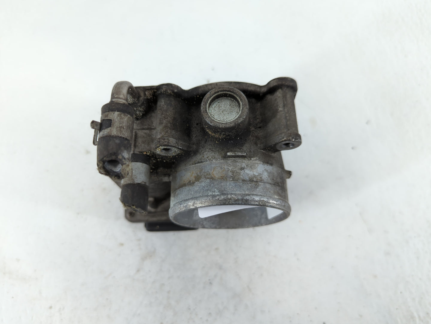 2016-2021 Chevrolet Camaro Throttle Body P/N:3TA60-01 A Fits Fits 2013 2014 2015 2016 2017 2018 2019 2020 2021 OEM Used Auto