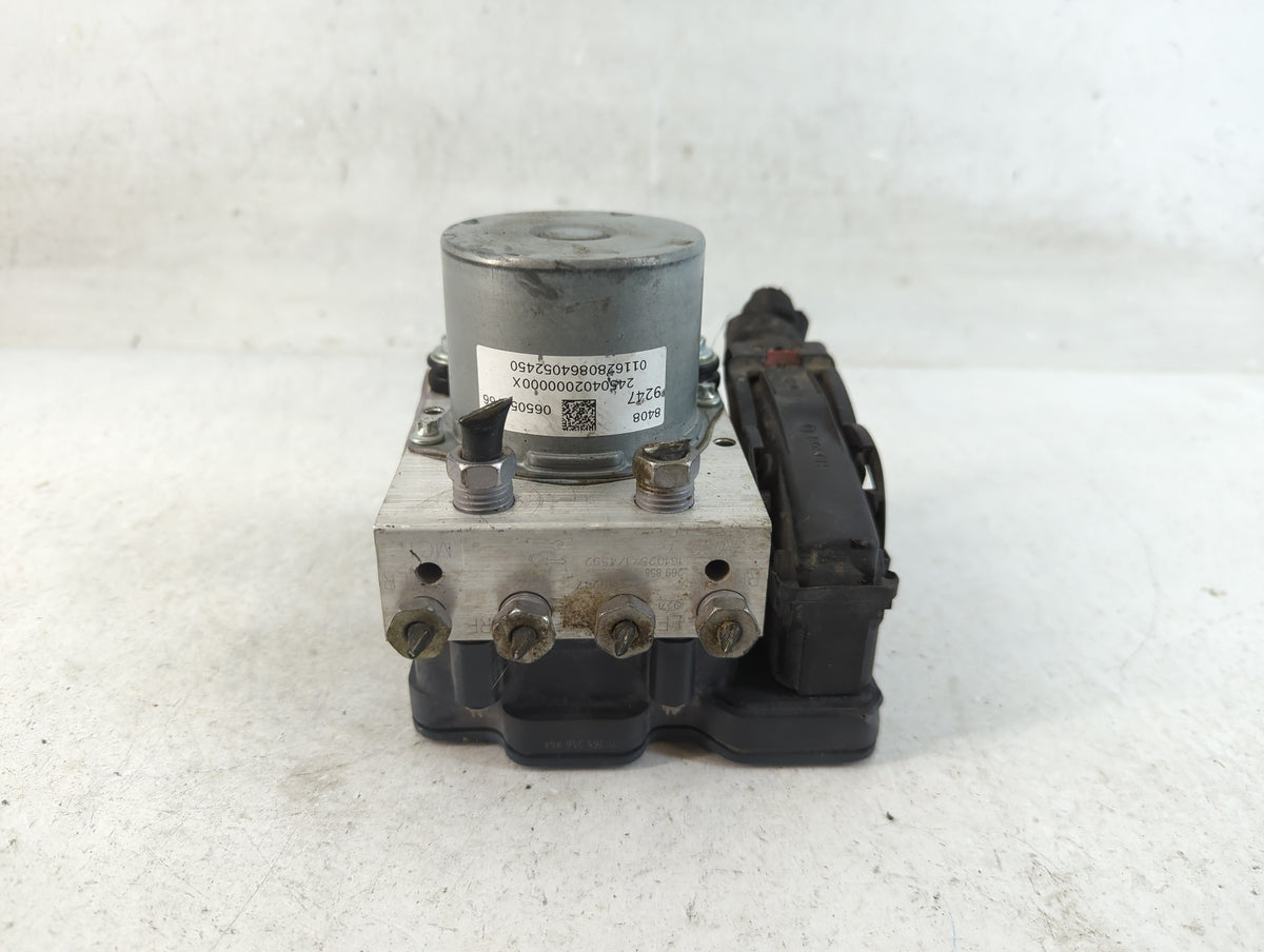 2017 Chevrolet Camaro Anti-Lock Brake ABS Pump Module Actuator OEM P/N:06505576 8408 9247 Fits OEM Used Auto Parts - Oemused