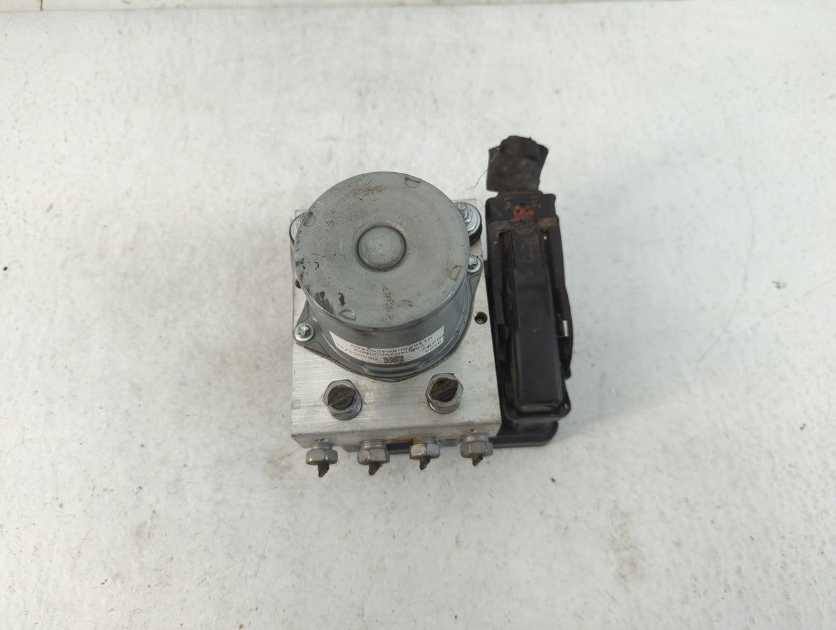 2017 Chevrolet Camaro Anti-Lock Brake ABS Pump Module Actuator OEM P/N:06505576 8408 9247 Fits OEM Used Auto Parts - Oemused