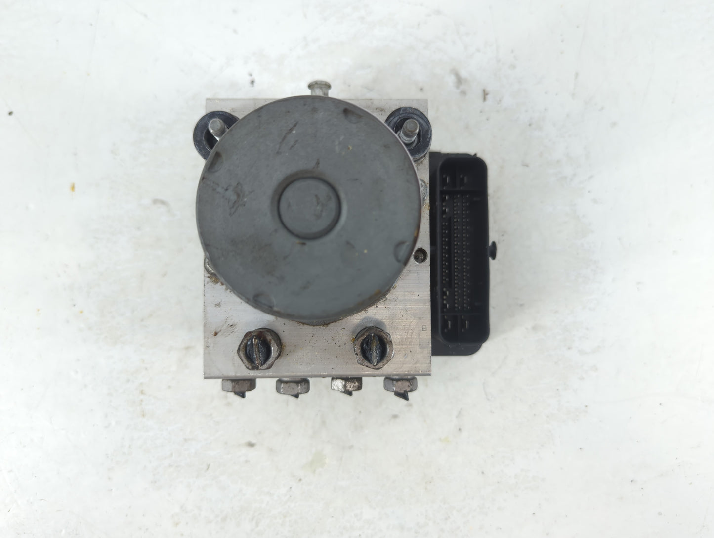 2017 Chevrolet Camaro ABS Pump Control Module Replacement P/N:06505576 8408 9247 Fits OEM Used Auto Parts - Oemusedautoparts