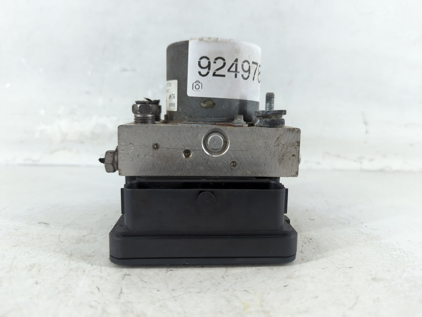 2017 Chevrolet Camaro ABS Pump Control Module Replacement P/N:06505576 8408 9247 Fits OEM Used Auto Parts - Oemusedautoparts