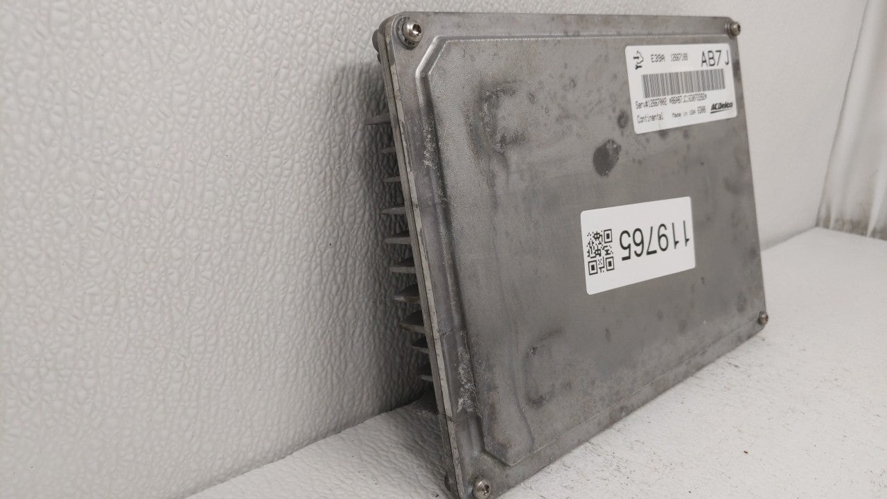 2017 Chevrolet Caprice PCM Engine Control Computer ECU ECM PCU OEM P/N:12667189 12667189 Fits Fits 2018 2019 OEM Used Auto P