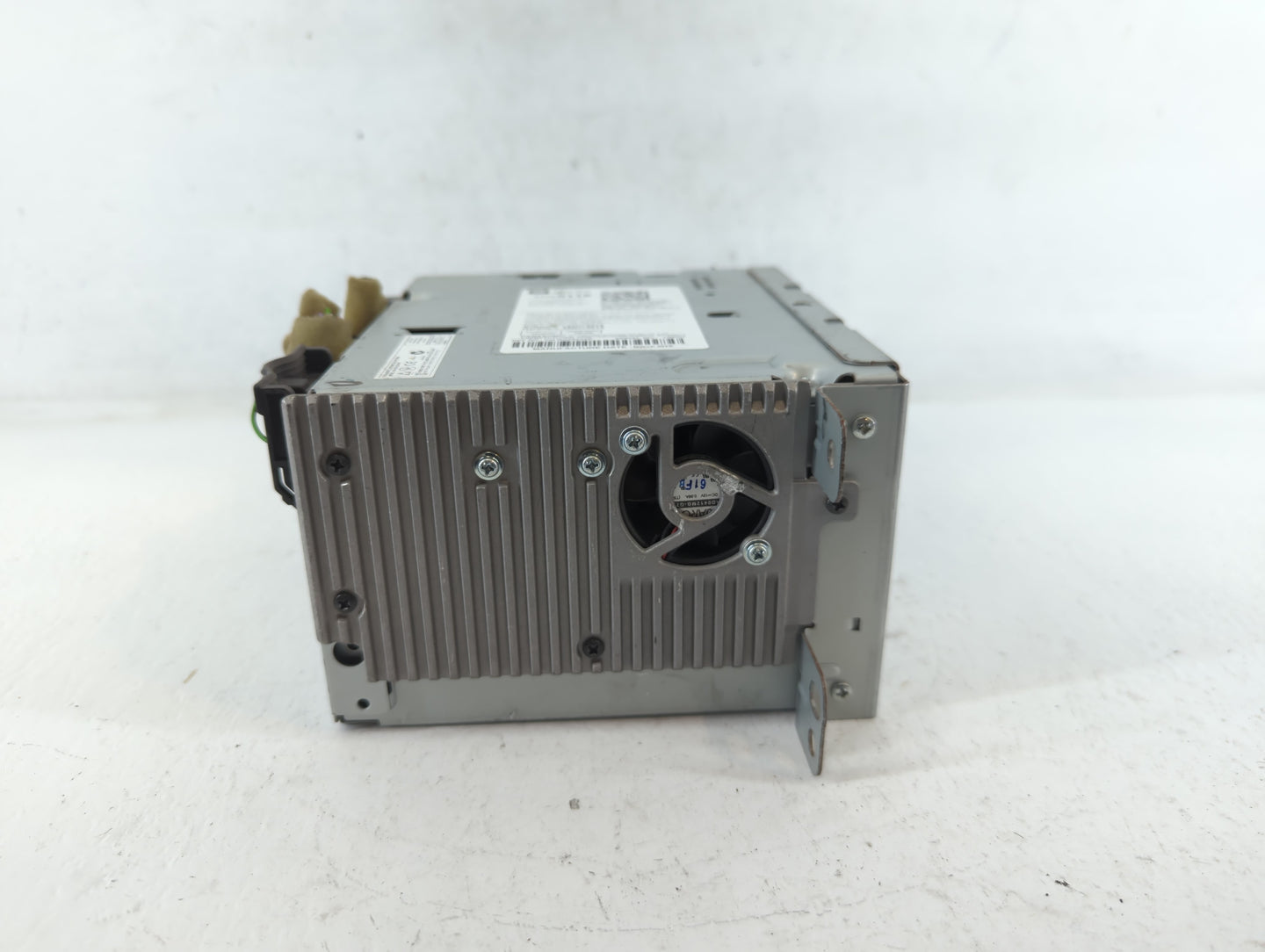 2017 Chevrolet Caprice Radio AM FM Cd Player Receiver Replacement P/N:92288118 Fits OEM Used Auto Parts - Oemusedautoparts1.