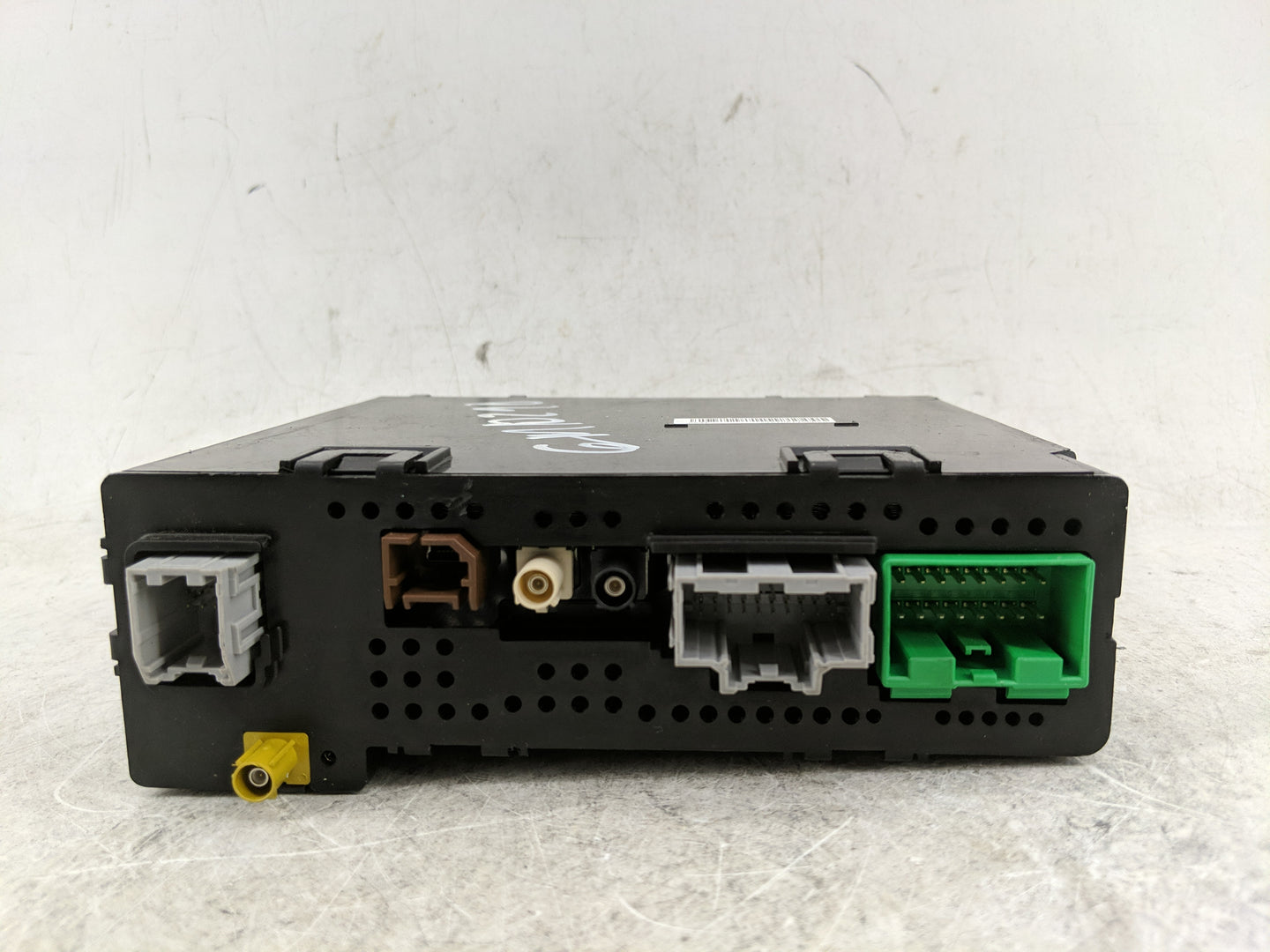 2017-2019 Chevrolet Colorado Radio AM FM Cd Player Receiver Replacement P/N:84278545 Fits Fits 2017 2018 2019 OEM Used Auto 