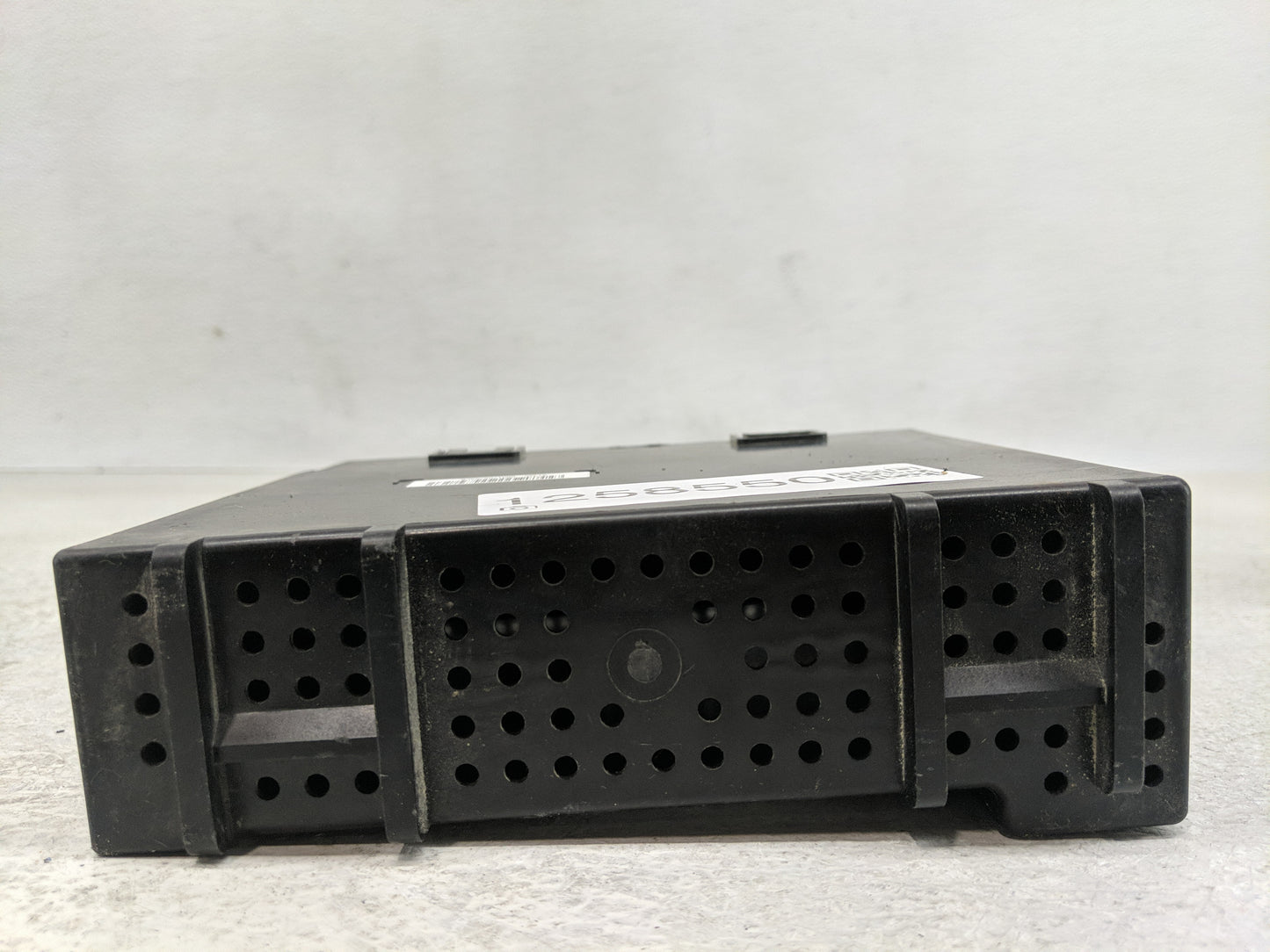 2015-2019 Chevrolet Colorado Radio AM FM Cd Player Receiver Replacement P/N:84102328 Fits Fits 2015 2016 2017 2018 2019 OEM 