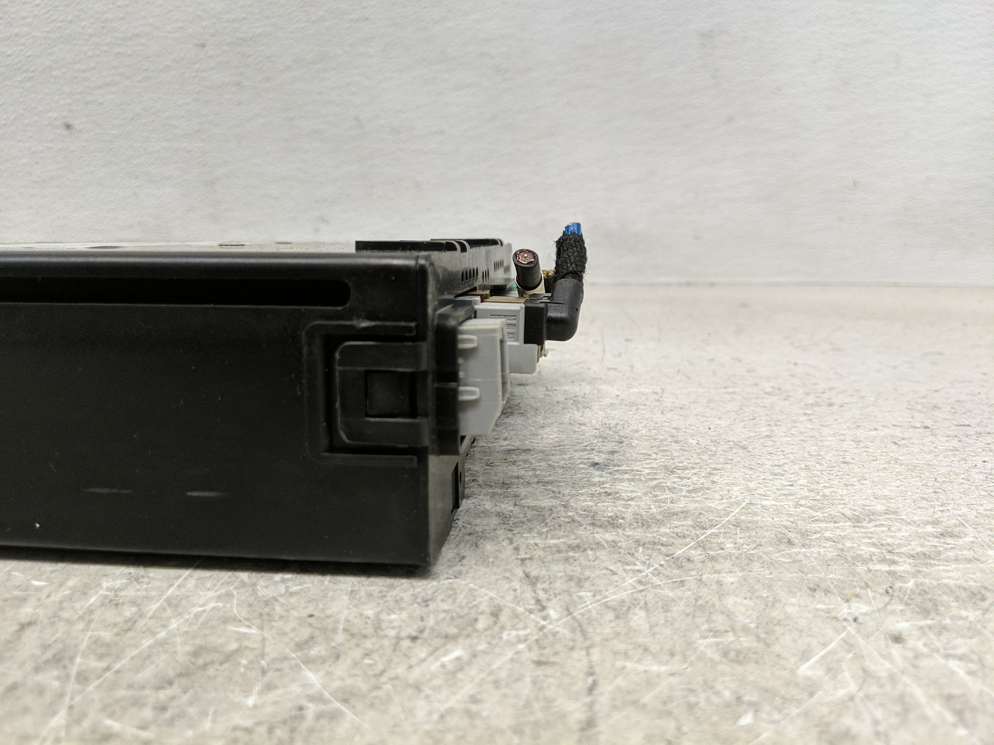 2017 Chevrolet Colorado Radio AM FM Cd Player Receiver Replacement P/N:84278539 Fits Fits 2018 OEM Used Auto Parts - Oemused