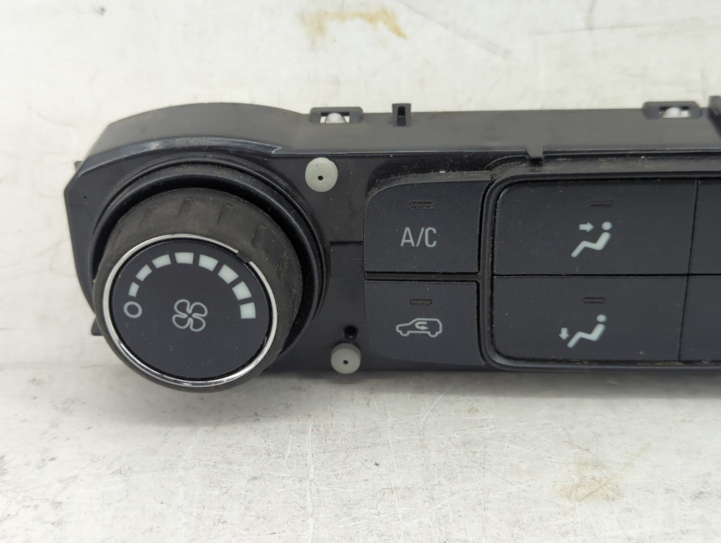 2015-2022 Chevrolet Colorado Climate Control Module Temperature AC/Heater Replacement P/N:815372982 84164473 Fits OEM Used A