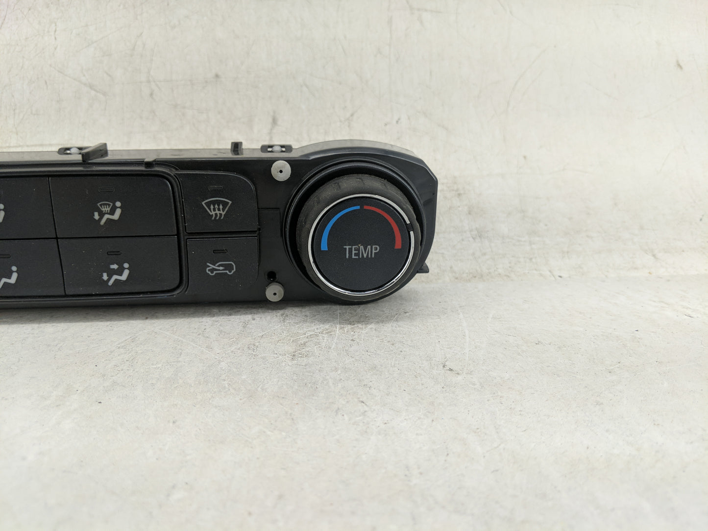 2015-2022 Chevrolet Colorado Climate Control Module Temperature AC/Heater Replacement P/N:84164472 815372982 Fits OEM Used A