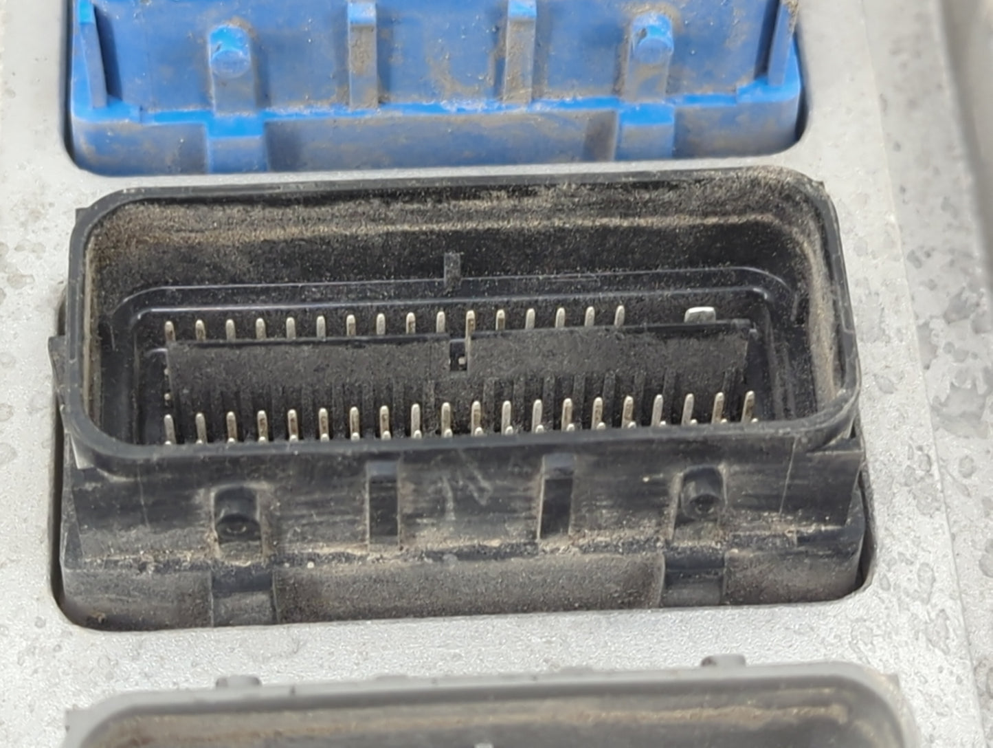 2017-2022 Chevrolet Colorado PCM Engine Control Computer ECU ECM PCU OEM P/N:12683240 12679078 Fits OEM Used Auto Parts - Oe