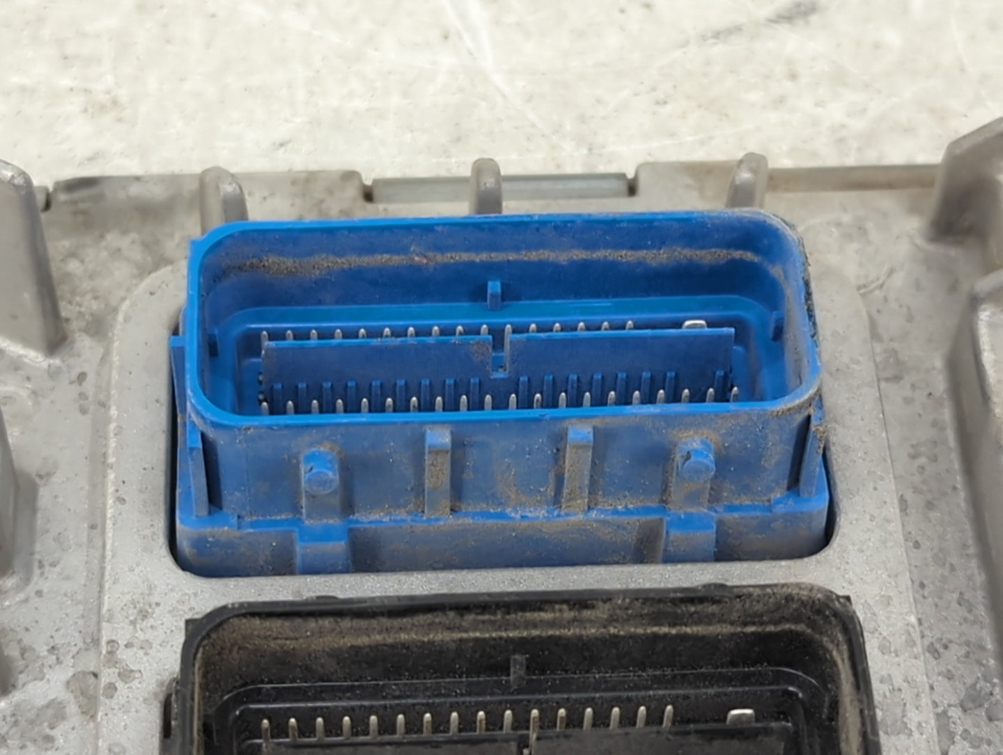 2017-2022 Chevrolet Colorado PCM Engine Control Computer ECU ECM PCU OEM P/N:12683240 12679078 Fits OEM Used Auto Parts - Oe