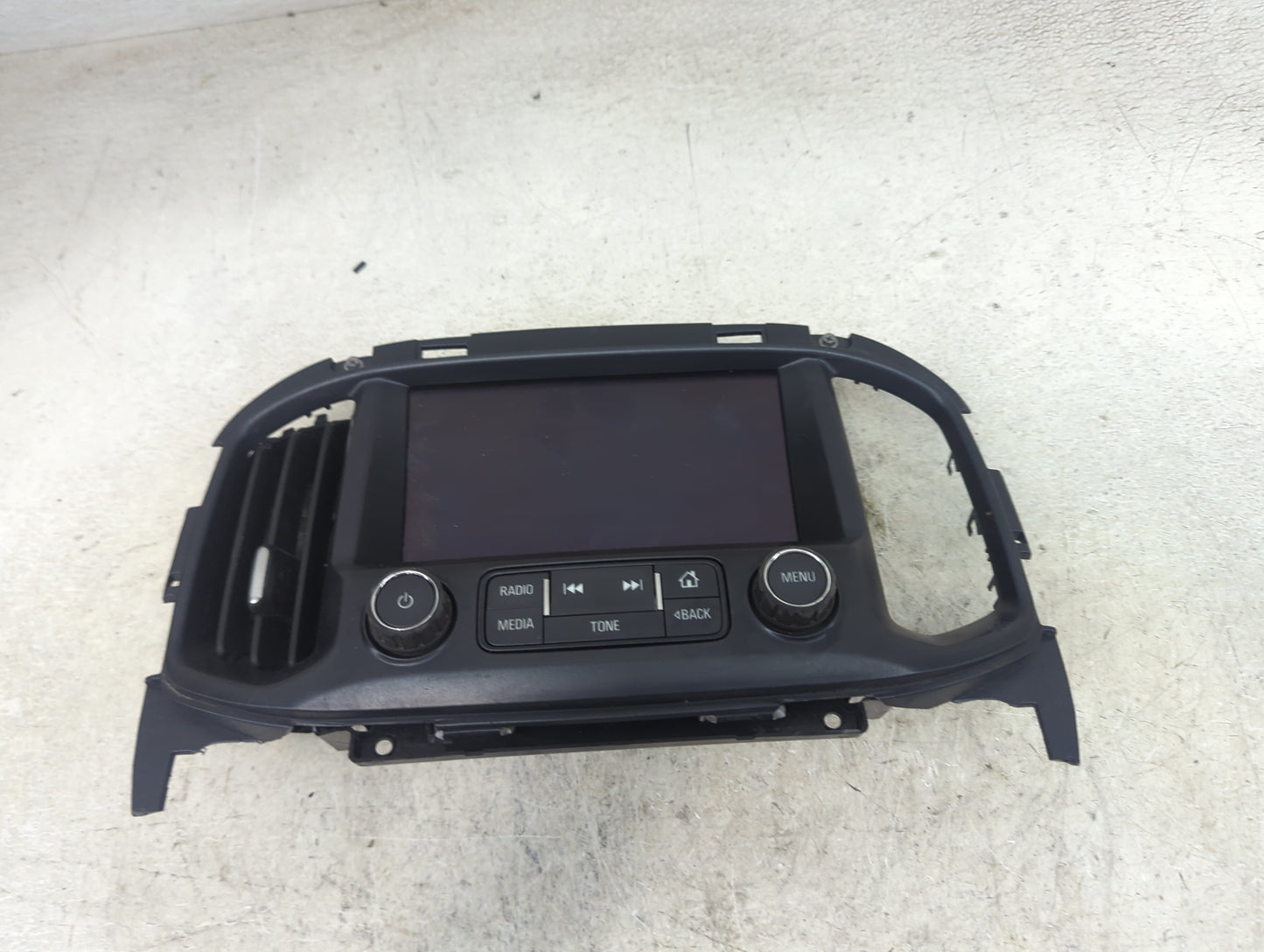 2017-2019 Chevrolet Colorado Radio AM FM Cd Player Receiver Replacement P/N:84010114 Fits Fits 2017 2018 2019 2020 2021 OEM 