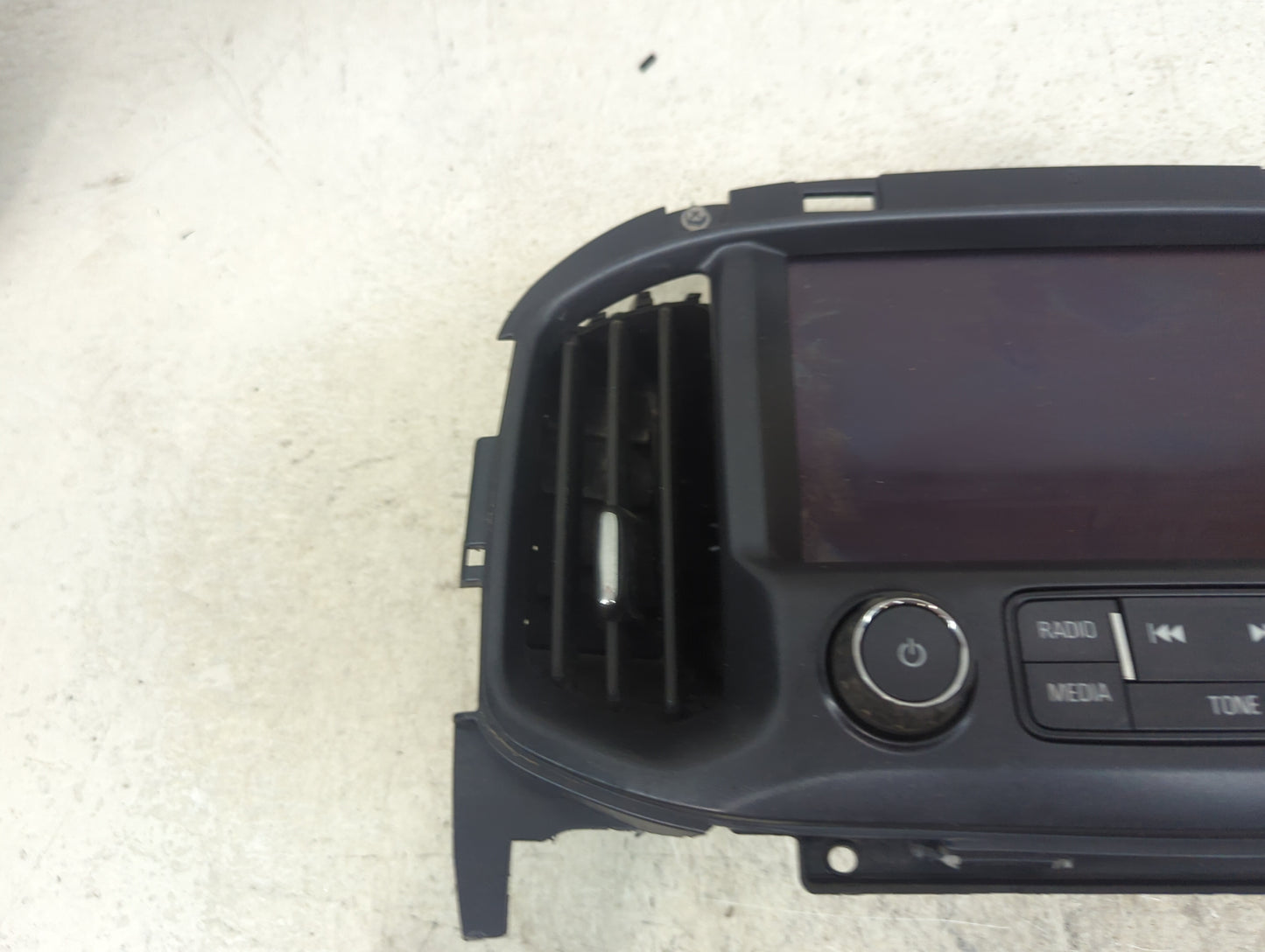 2017-2019 Chevrolet Colorado Radio AM FM Cd Player Receiver Replacement P/N:84010114 Fits Fits 2017 2018 2019 2020 2021 OEM 