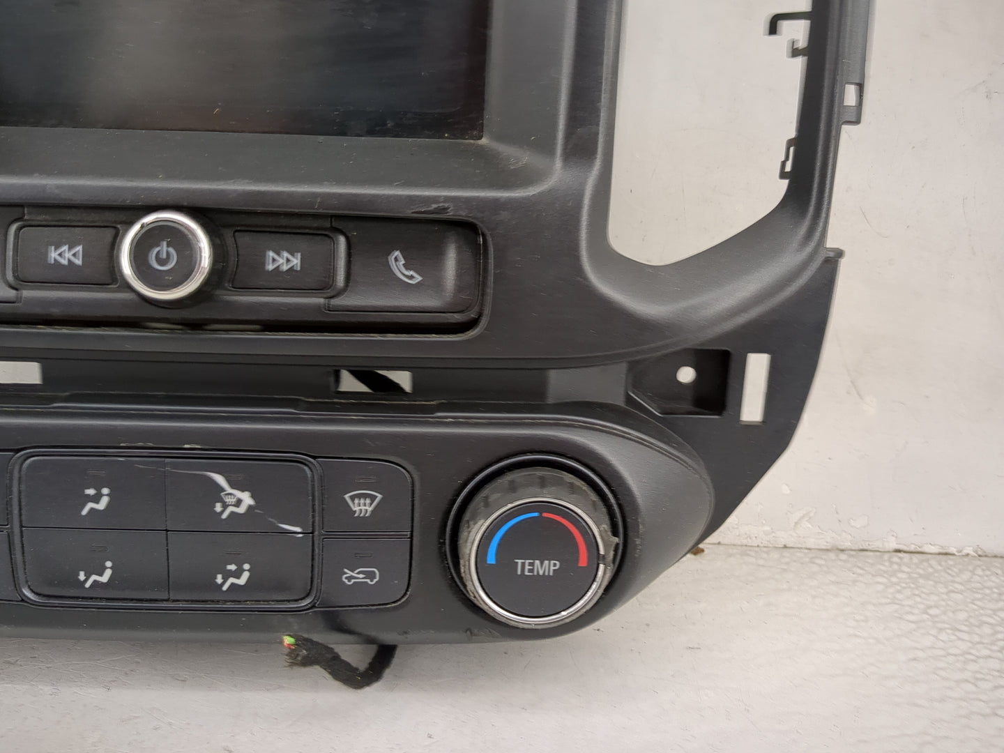 2017-2019 Chevrolet Colorado Radio AM FM Cd Player Receiver Replacement P/N:42430301 555343750, LC7S Fits Fits 2016 2017 201