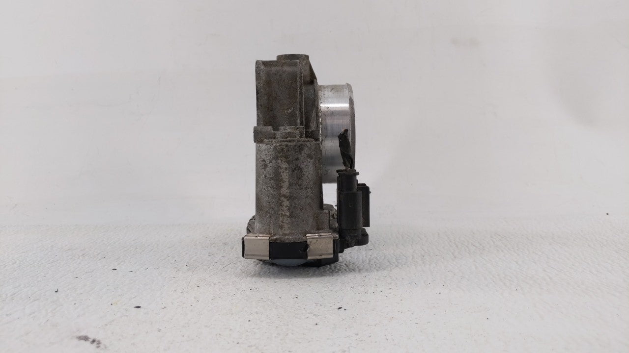 2016-2018 Chevrolet Colorado Throttle Body P/N:12670839AA Fits Fits 2016 2017 2018 2019 OEM Used Auto Parts - Oemusedautopar