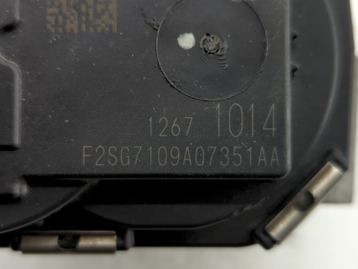 2017-2022 Chevrolet Colorado Throttle Body P/N:12671014 12648414 Fits Fits 2016 2017 2018 2019 2020 2021 2022 OEM Used Auto 