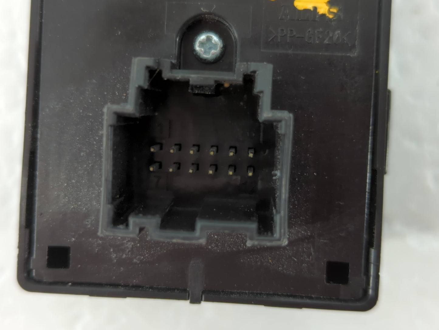 2015-2022 Chevrolet Colorado Master Power Window Switch Replacement Driver Side Left P/N:23427098 Fits OEM Used Auto Parts -