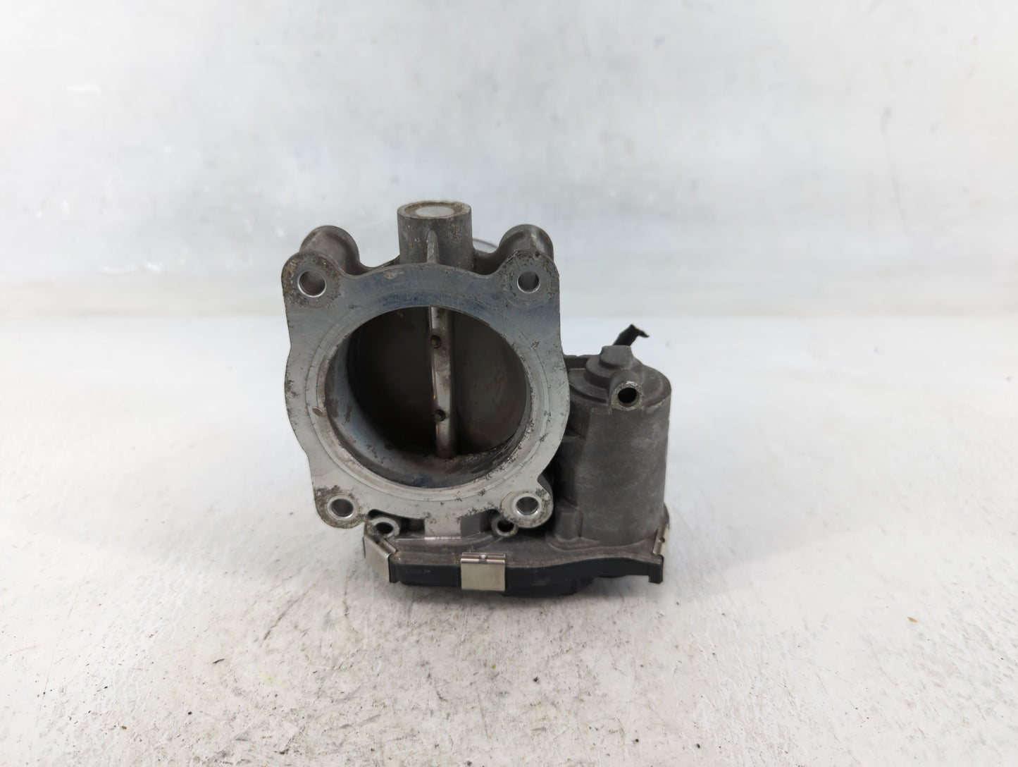2016-2022 Chevrolet Colorado Throttle Body P/N:12670839AA Fits Fits 2016 2017 2018 2019 2020 2021 2022 OEM Used Auto Parts -