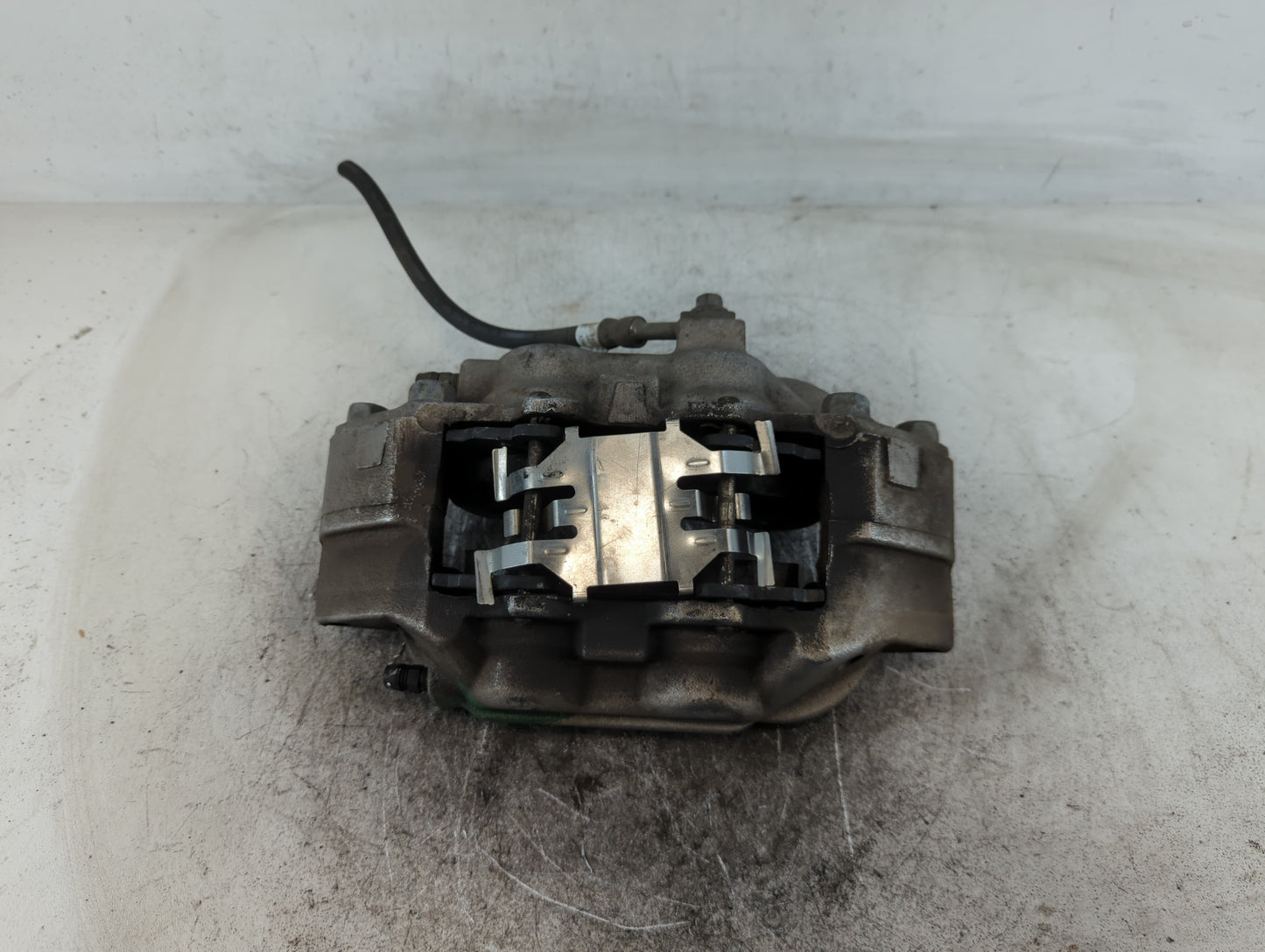 2015-2022 Chevrolet Colorado Front Driver Left Brake Caliper - Oemusedautoparts1.com