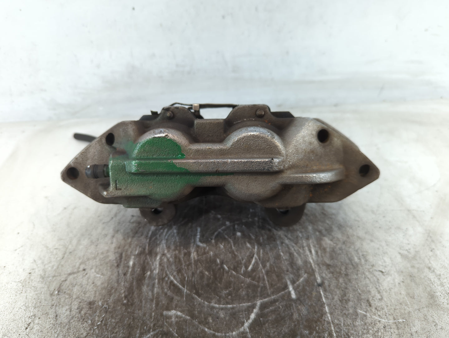 2015-2022 Chevrolet Colorado Front Driver Left Brake Caliper - Oemusedautoparts1.com
