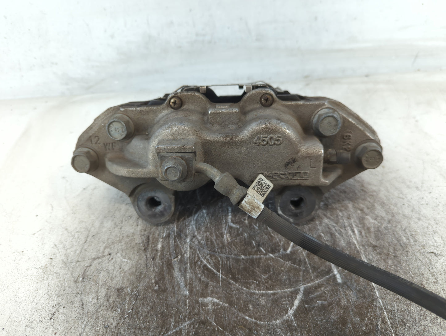 2015-2022 Chevrolet Colorado Front Driver Left Brake Caliper - Oemusedautoparts1.com