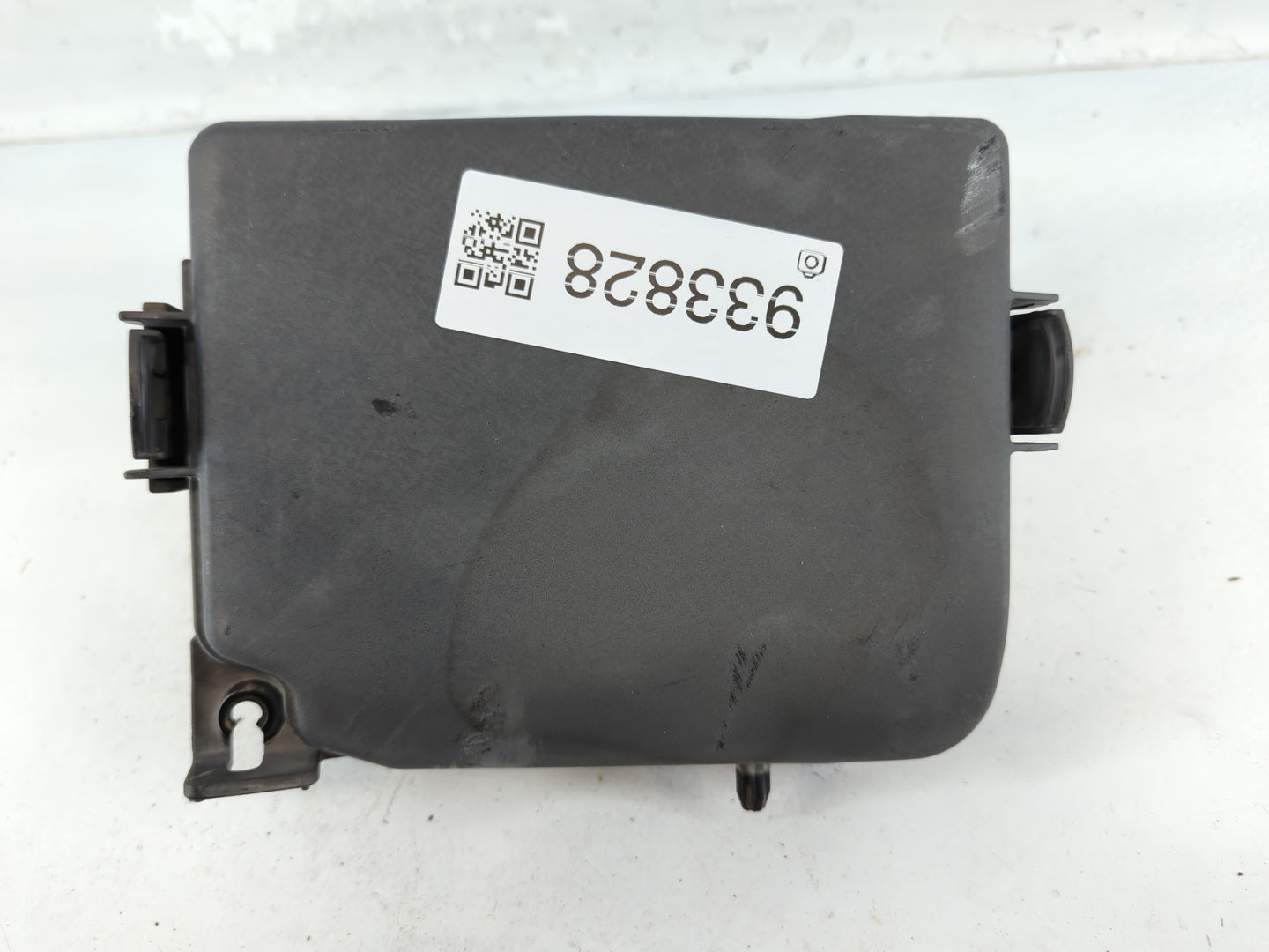 2017-2018 Chevrolet Colorado Fusebox Fuse Box Panel Relay Module P/N:91248 A5400B Fits Fits 2017 2018 2019 2020 OEM Used Aut