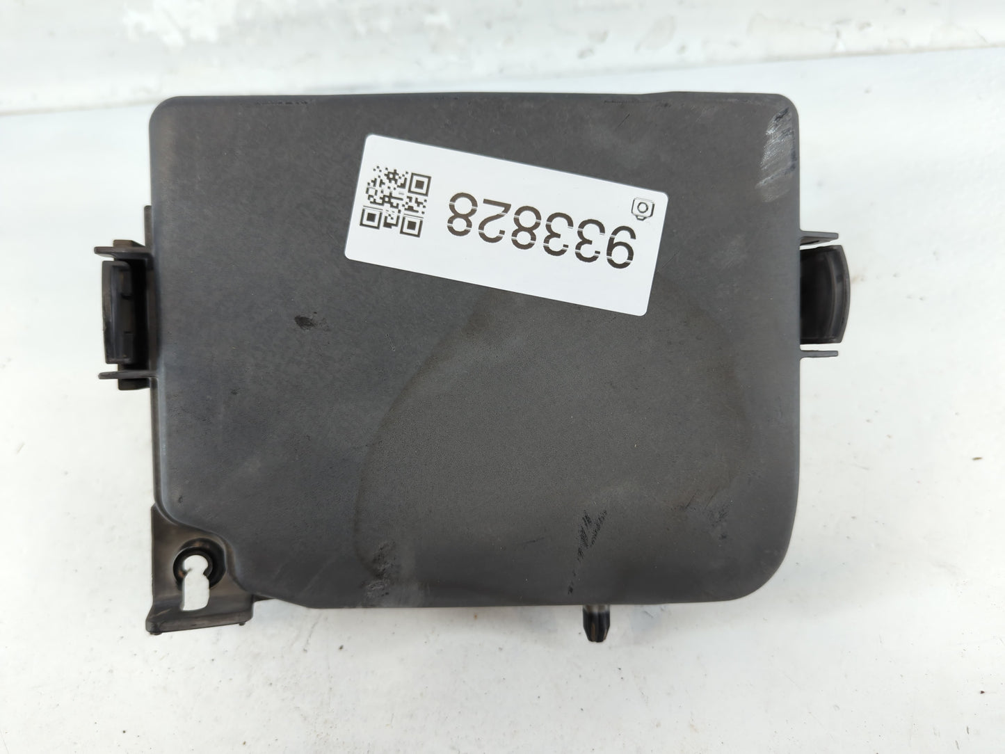 2017-2018 Chevrolet Colorado Fusebox Fuse Box Panel Relay Module P/N:91248 A5400B Fits Fits 2017 2018 2019 2020 OEM Used Aut