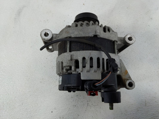 2016-2019 Chevrolet Cruze Alternator Replacement Generator Charging Assembly Engine OEM P/N:13515942 Fits Fits 2016 2017 201