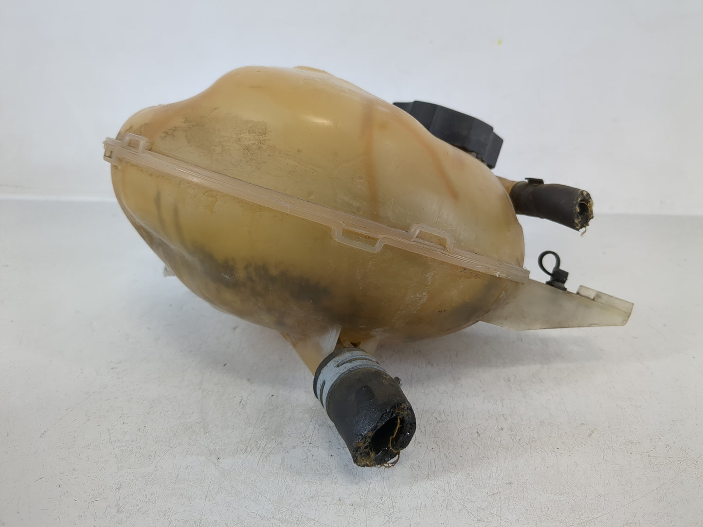 Chevrolet Cruze Windshield Washer Fluid Reservoir Bottle Oem - Oemusedautoparts1.com