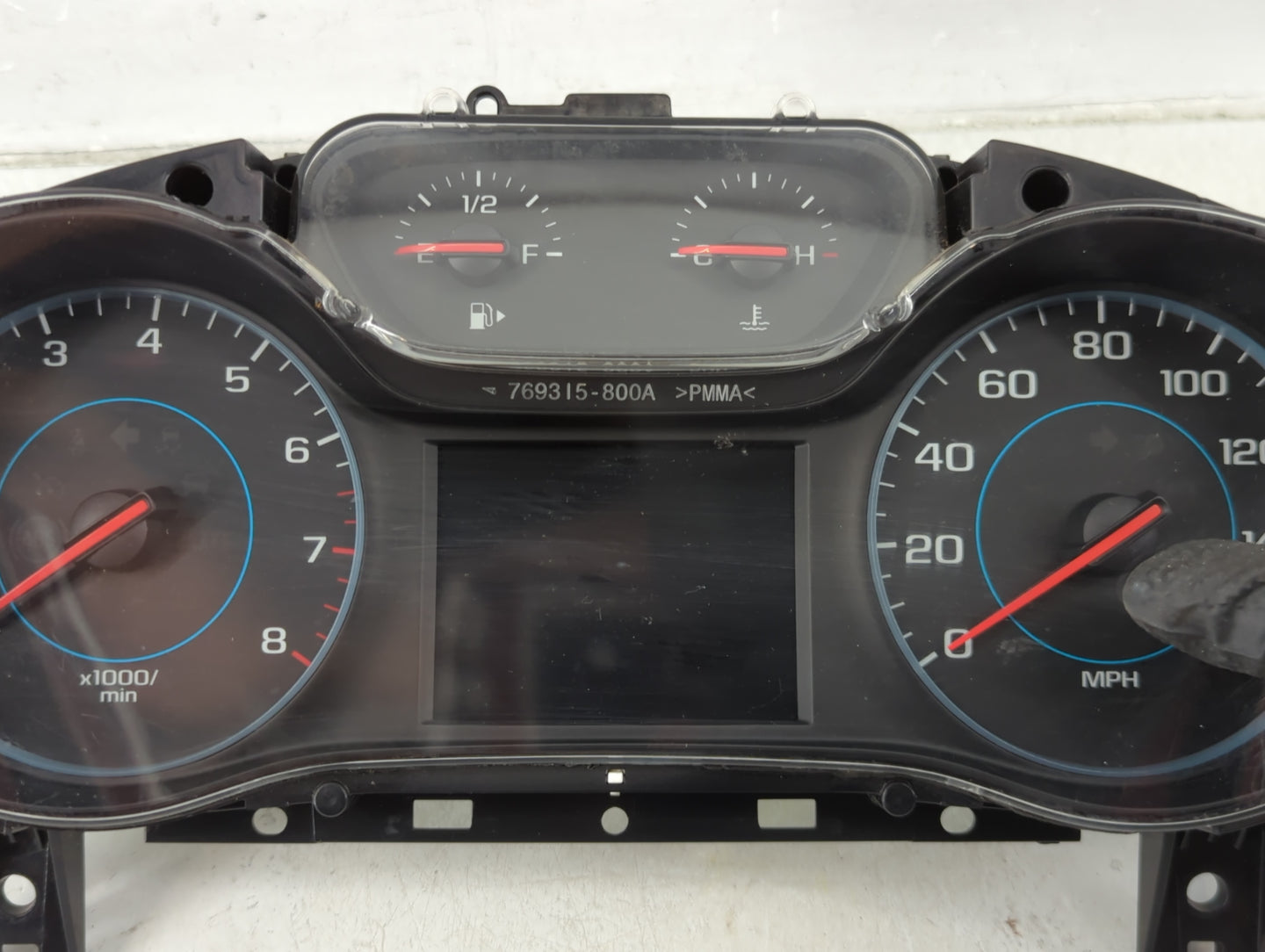 2017-2018 Chevrolet Cruze Instrument Cluster Speedometer Gauges P/N:39084636 Fits Fits 2017 2018 OEM Used Auto Parts - Oemus