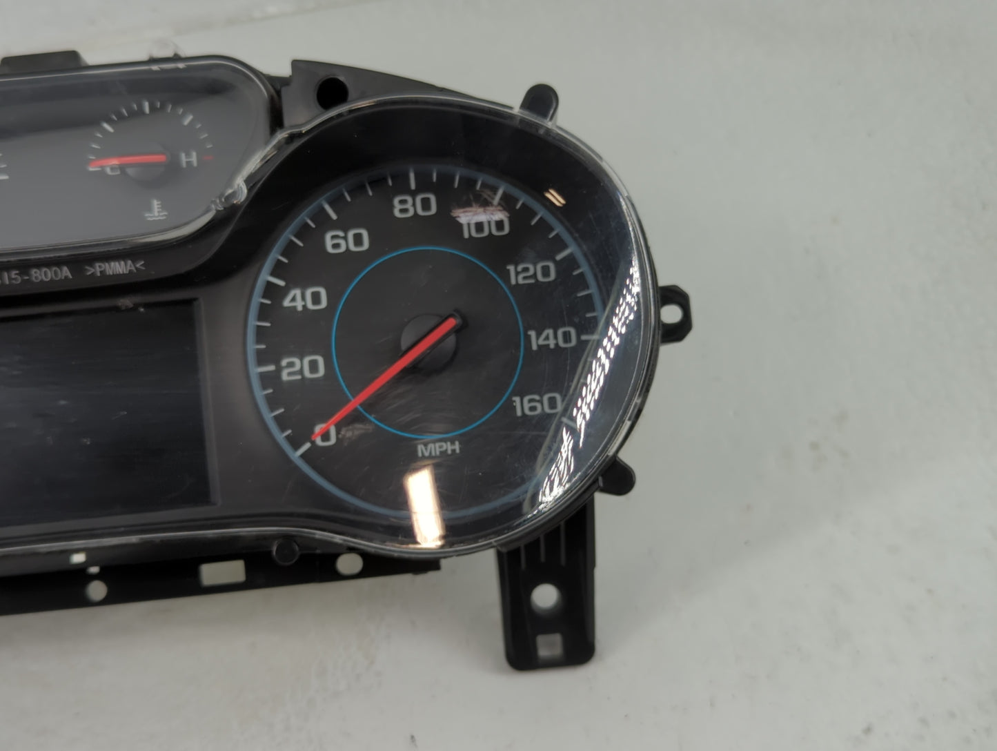 2017-2018 Chevrolet Cruze Instrument Cluster Speedometer Gauges P/N:39084636 Fits Fits 2017 2018 OEM Used Auto Parts - Oemus