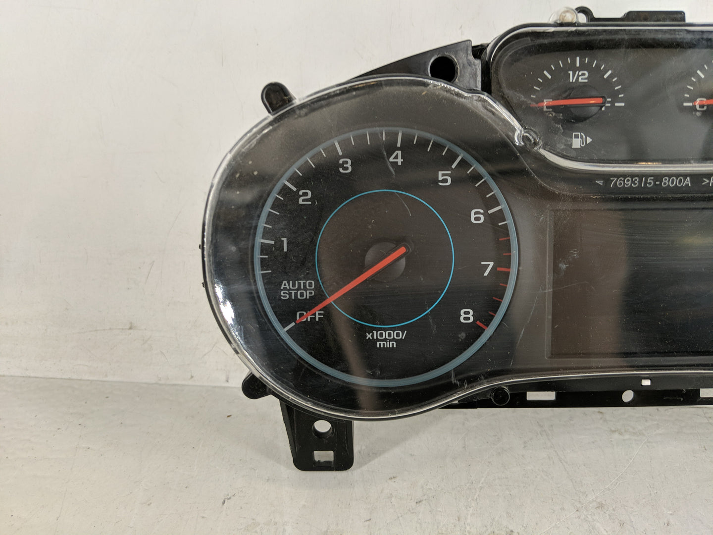 2017-2018 Chevrolet Cruze Instrument Cluster Speedometer Gauges P/N:3908 4636 Fits Fits 2017 2018 OEM Used Auto Parts - Oemu