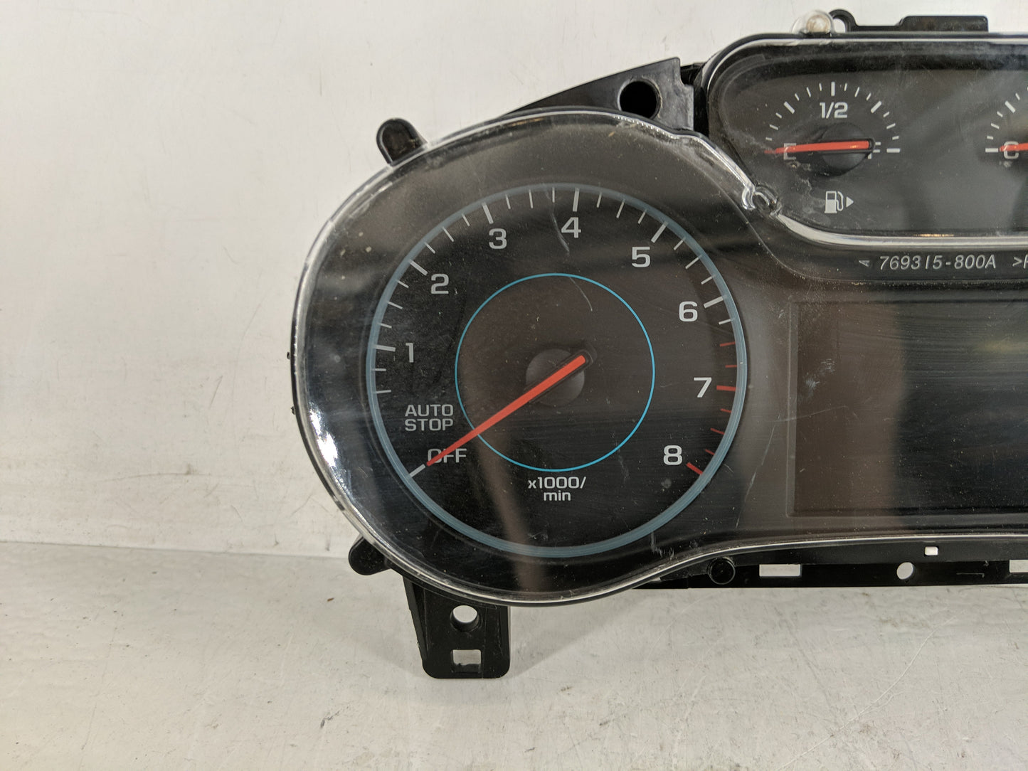 2017-2018 Chevrolet Cruze Instrument Cluster Speedometer Gauges P/N:3908 4636 Fits Fits 2017 2018 OEM Used Auto Parts - Oemu