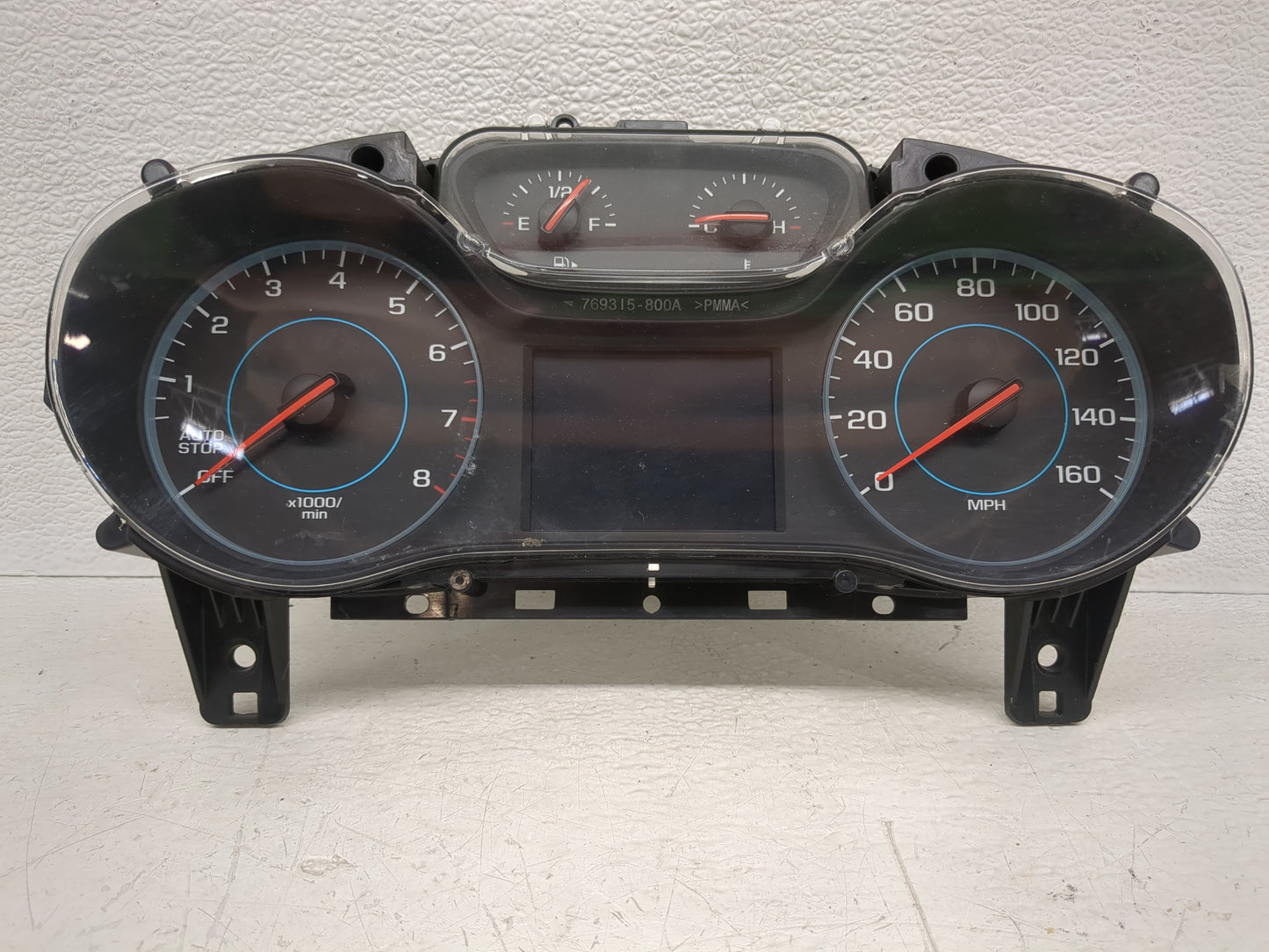 2018 Chevrolet Cruze Instrument Cluster Speedometer Gauges P/N:39084636 Fits OEM Used Auto Parts - Oemusedautoparts1.com