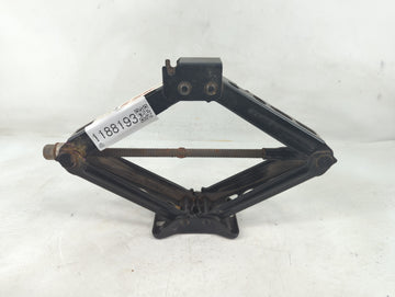 2017 Chevrolet Cruze Spare Scissor Car Jack - Oemusedautoparts1.com