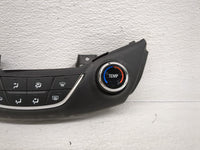 2017 Chevrolet Cruze Climate Control Module Temperature AC/Heater Replacement P/N:39028880 Fits OEM Used Auto Parts - Oemuse