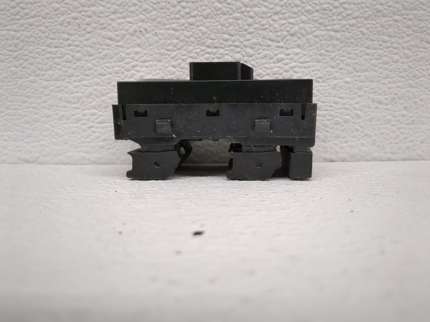 2016-2019 Chevrolet Cruze Master Power Window Switch Replacement Driver Side Left P/N:13408998 Fits Fits 2016 2017 2018 2019