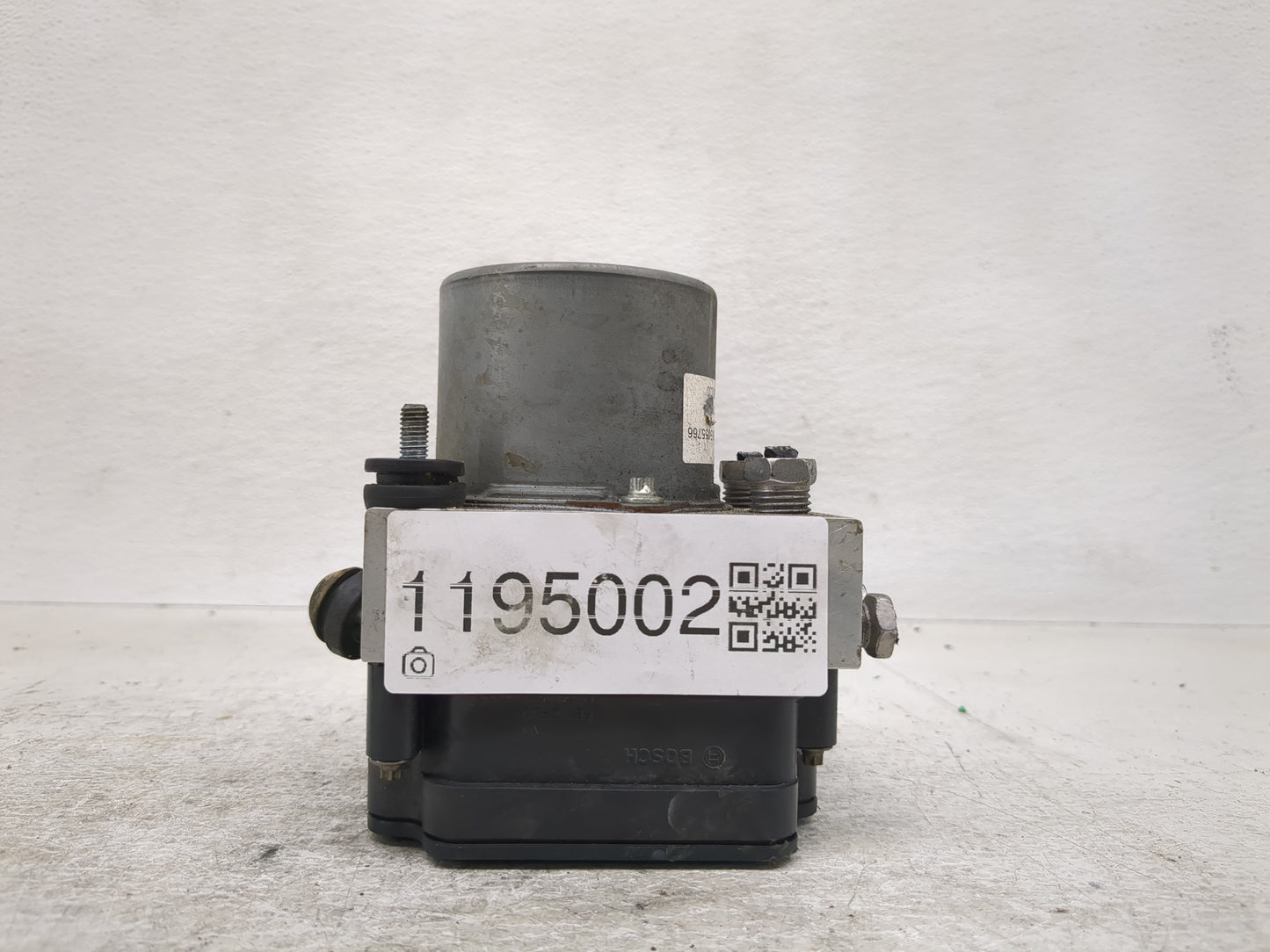 2017 Chevrolet Cruze ABS Pump Control Module Replacement P/N:0265956573 Fits OEM Used Auto Parts - Oemusedautoparts1.com