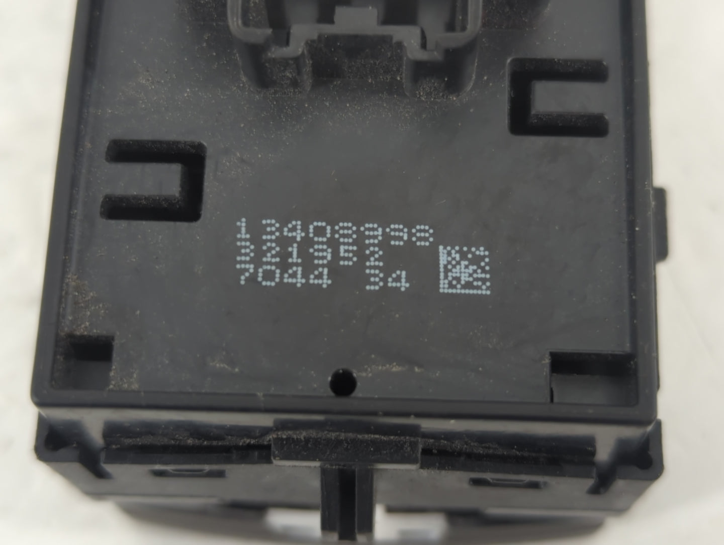 2016-2019 Chevrolet Cruze Master Power Window Switch Replacement Driver Side Left P/N:13408998 Fits Fits 2016 2017 2018 2019