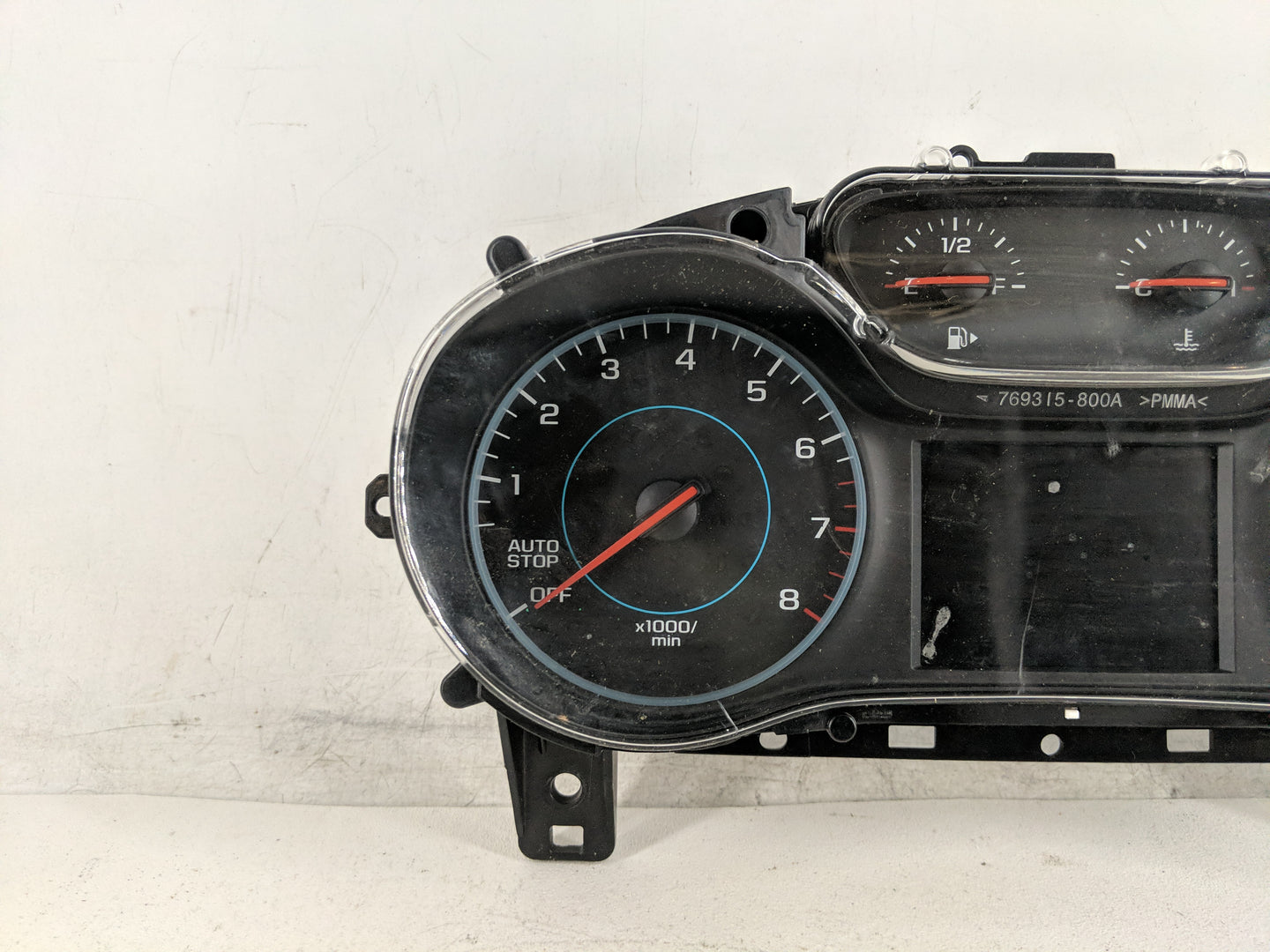 2017-2018 Chevrolet Cruze Instrument Cluster Speedometer Gauges P/N:39084636 Fits Fits 2017 2018 OEM Used Auto Parts - Oemus