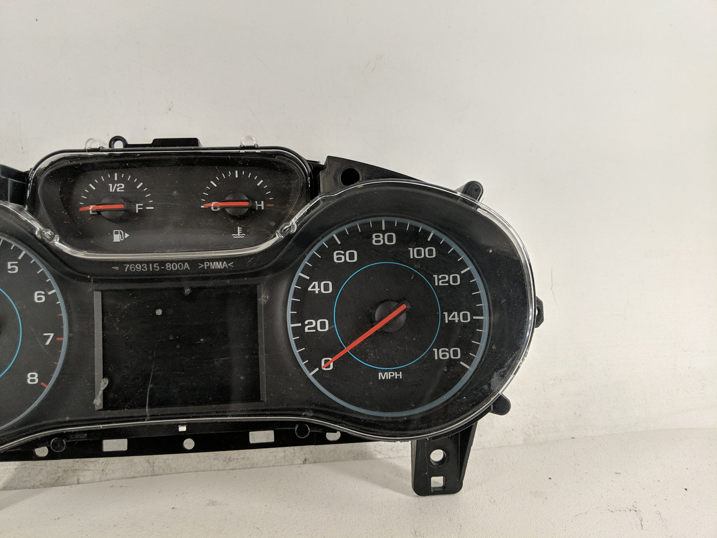 2017-2018 Chevrolet Cruze Instrument Cluster Speedometer Gauges P/N:39084636 Fits Fits 2017 2018 OEM Used Auto Parts - Oemus