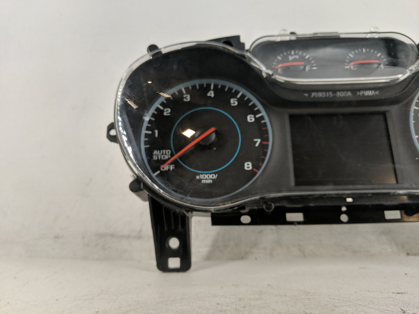 2017-2018 Chevrolet Cruze Instrument Cluster Speedometer Gauges P/N:39084636 Fits Fits 2017 2018 OEM Used Auto Parts - Oemus