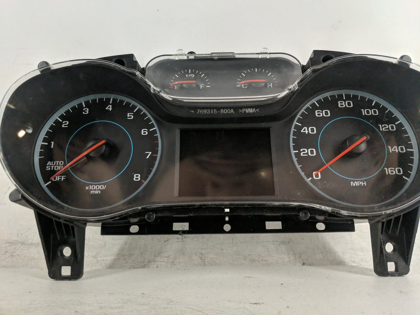 2017-2018 Chevrolet Cruze Instrument Cluster Speedometer Gauges P/N:39084636 Fits Fits 2017 2018 OEM Used Auto Parts - Oemus