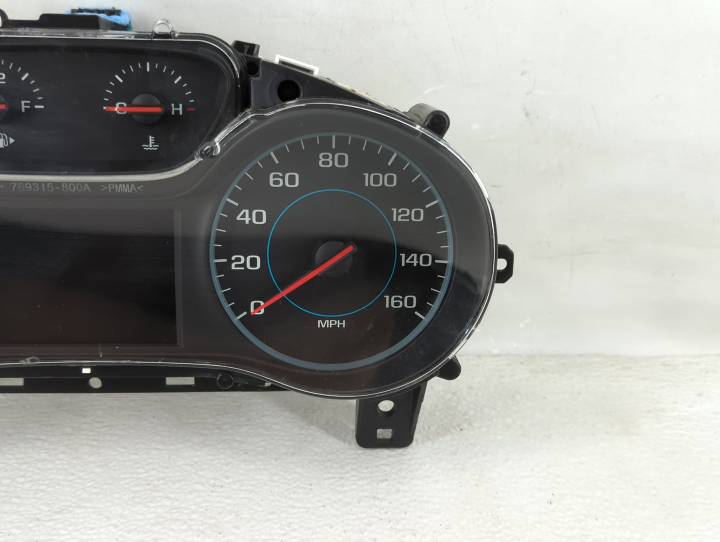 2017-2018 Chevrolet Cruze Instrument Cluster Speedometer Gauges P/N:39084636 Fits Fits 2017 2018 OEM Used Auto Parts - Oemus