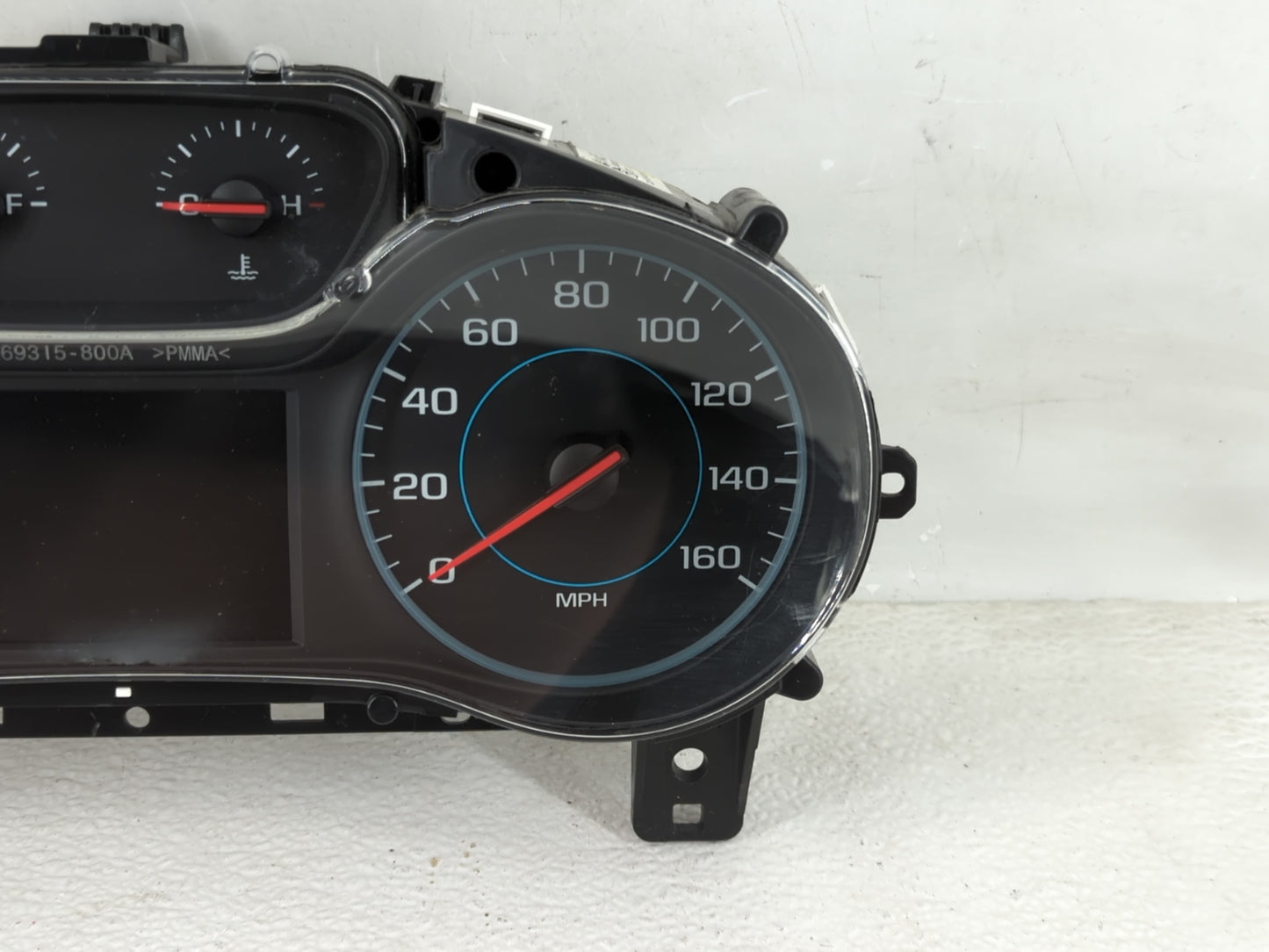 2017-2018 Chevrolet Cruze Instrument Cluster Speedometer Gauges P/N:39084636 Fits Fits 2017 2018 OEM Used Auto Parts - Oemus