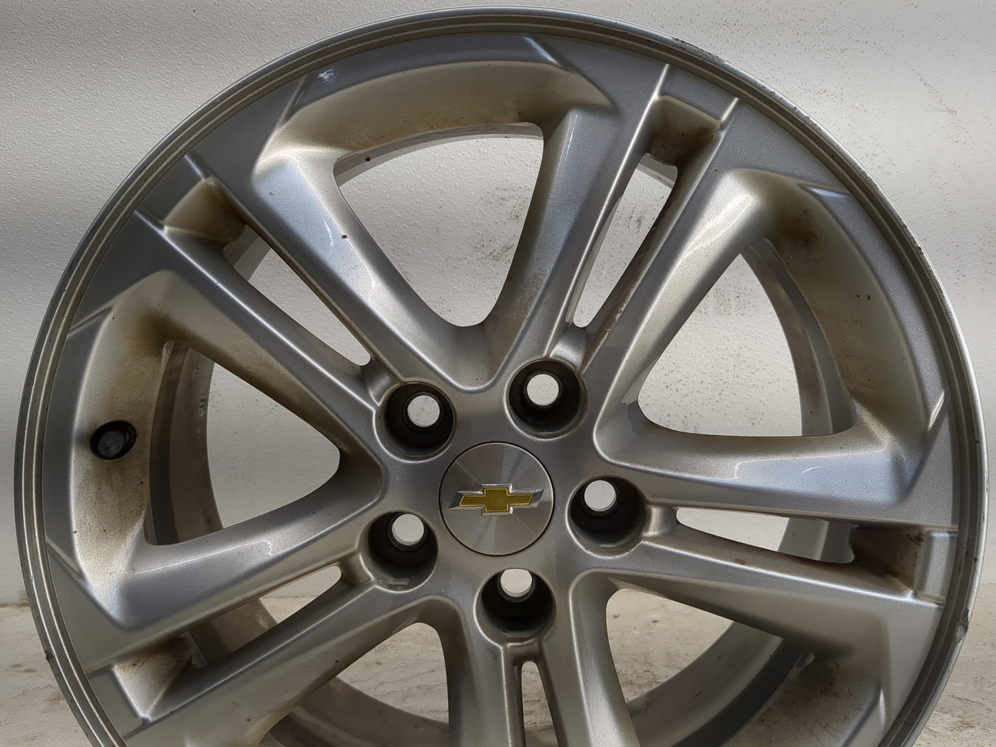 2016-2018 Chevrolet Cruze Oem Wheel Rim - Oemusedautoparts1.com