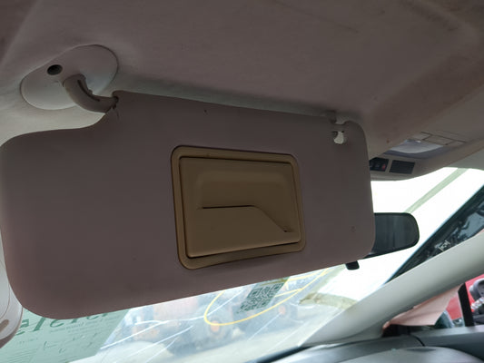 2017-2019 Chevrolet Cruze Sun Visor Shade Replacement Driver Left Mirror Fits Fits 2017 2018 2019 OEM Used Auto Parts