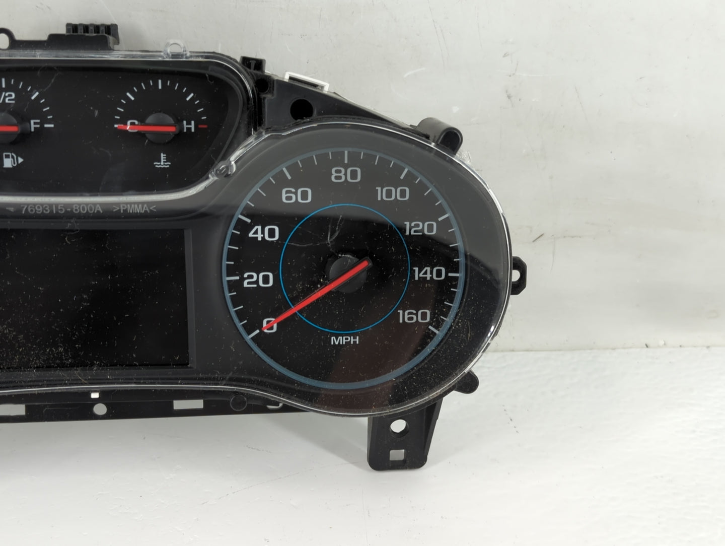 2017-2018 Chevrolet Cruze Instrument Cluster Speedometer Gauges P/N:39084636 Fits Fits 2017 2018 OEM Used Auto Parts - Oemus