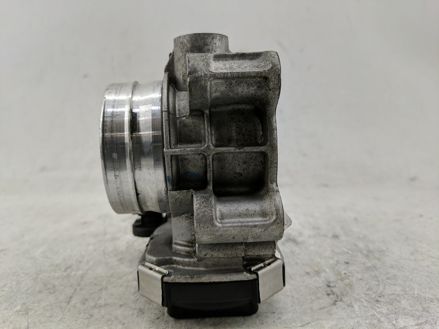 2017-2019 Chevrolet Cruze Throttle Body P/N:1267 1379AA Fits Fits 2016 2017 2018 2019 2020 2021 2022 OEM Used Auto Parts - O