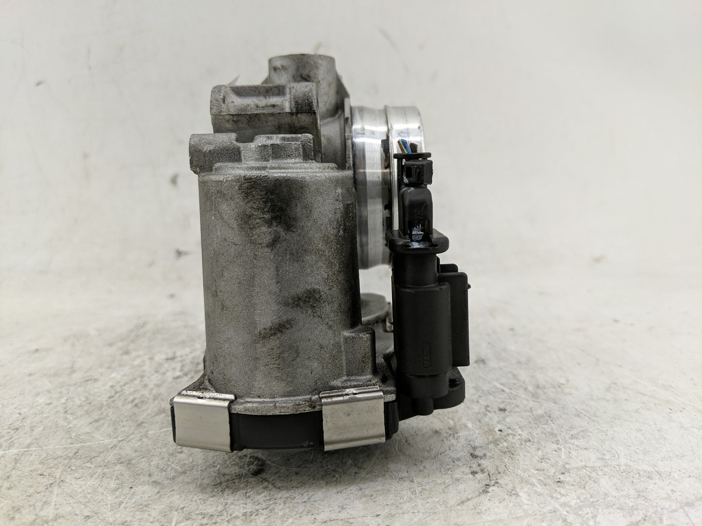 2017-2019 Chevrolet Cruze Throttle Body P/N:1267 1379AA Fits Fits 2016 2017 2018 2019 2020 2021 2022 OEM Used Auto Parts - O