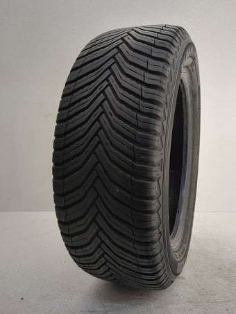 compare product Used Tire 205/55R16 MICHELIN CROSS CLIMATE 2 91H - Tread Depth 9/32